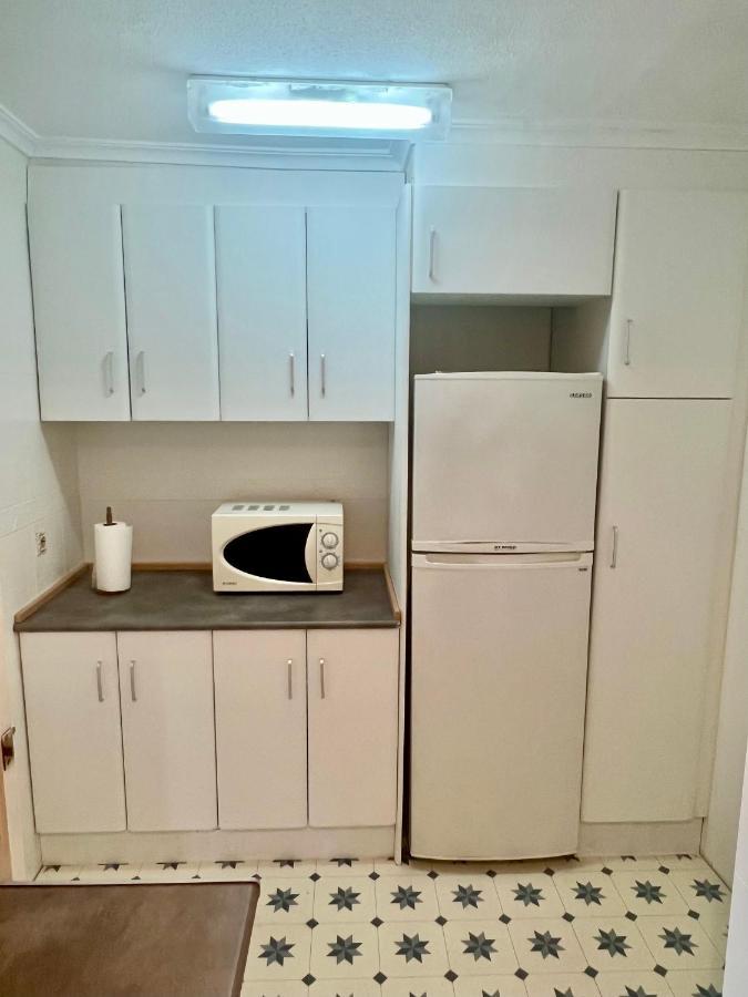 Apartamento Miralmar Apartment อาลิกันเต ภายนอก รูปภาพ
